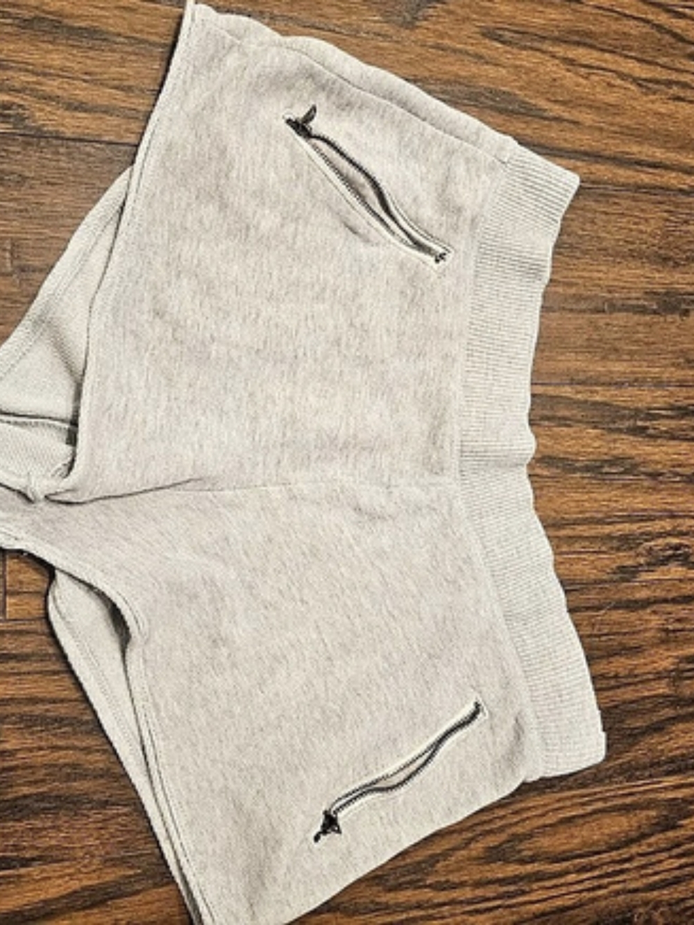 Aerie Shorts In Gray Size Medium